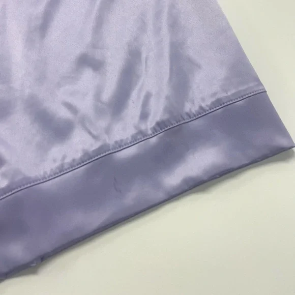 NWT Savage X Fenty Lavender Purple Satin Robe with Lace Lightening Bolt 2x/3x - Picture 10 of 11